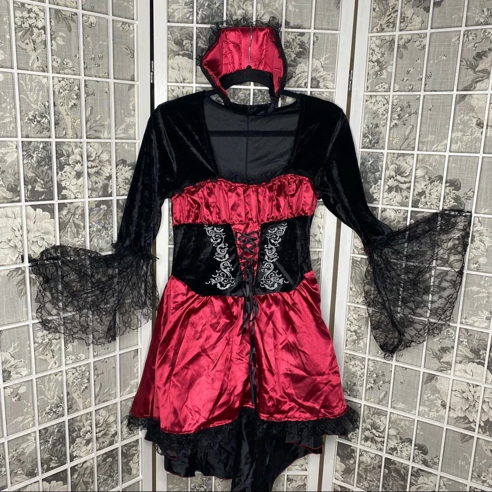 Junior Vampire Halloween Costume - Picture 2 of 9